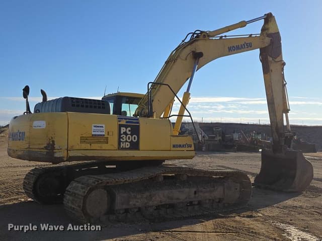 Image of Komatsu PC300HD equipment image 4