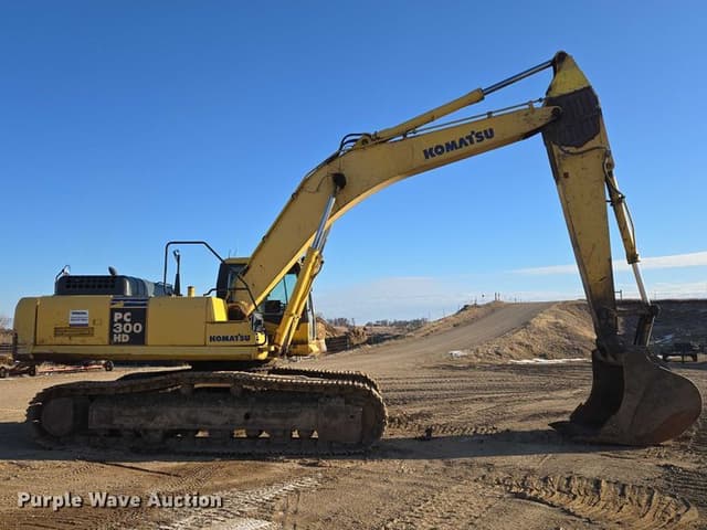 Image of Komatsu PC300HD equipment image 3