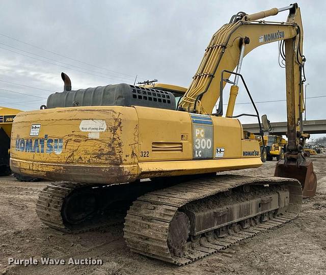 Image of Komatsu PC300LC equipment image 4