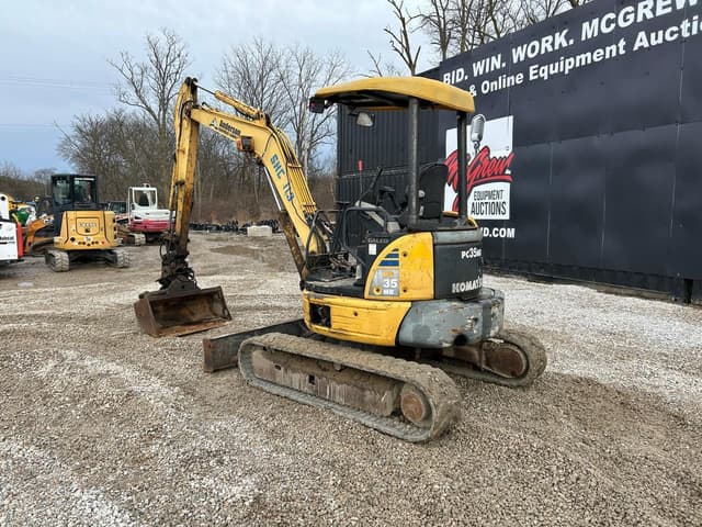 Image of Komatsu PC35MR-2 equipment image 1