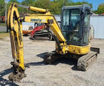 Main image Komatsu PC35MR-2