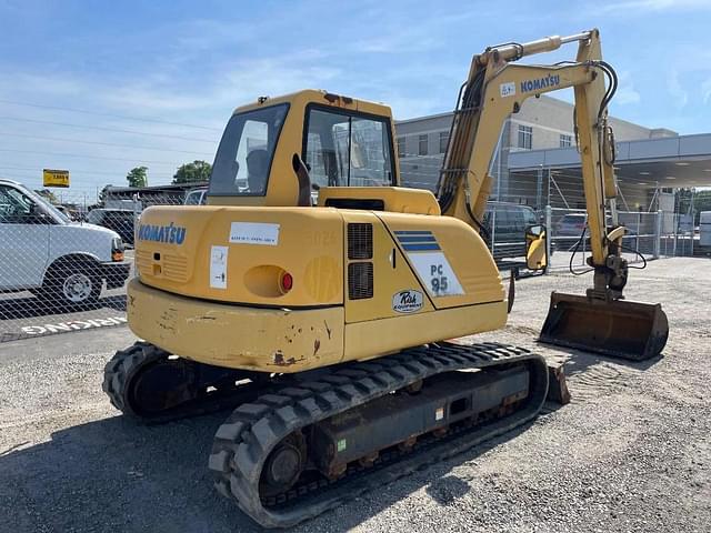Image of Komatsu PC95-2 equipment image 2