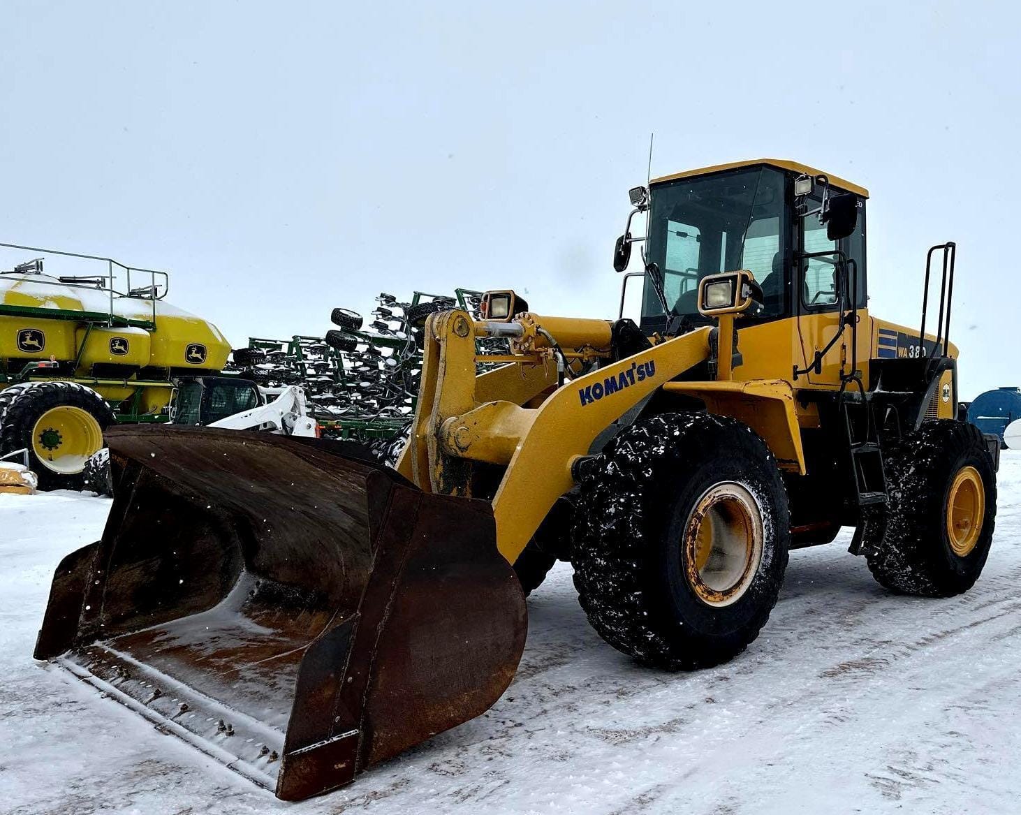 Main image Komatsu WA380