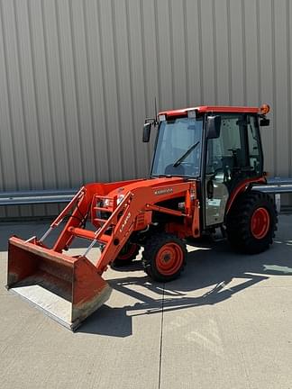 Image of Kubota B3030 equipment image 1