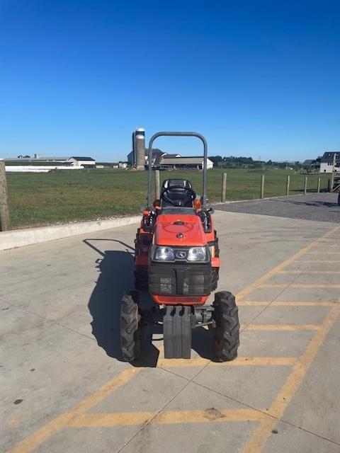 Image of Kubota B7510 equipment image 2