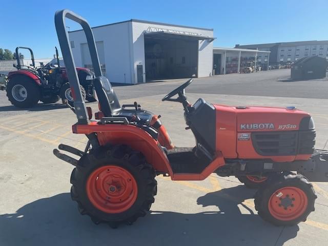Image of Kubota B7510 equipment image 4