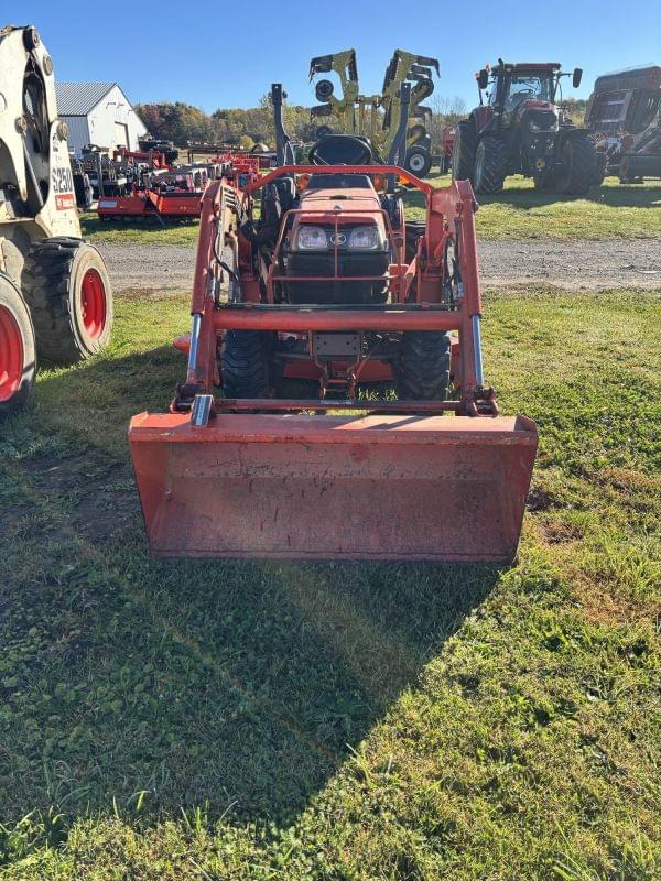 Image of Kubota B7510 equipment image 4