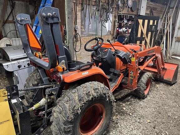 Image of Kubota B7800 equipment image 1