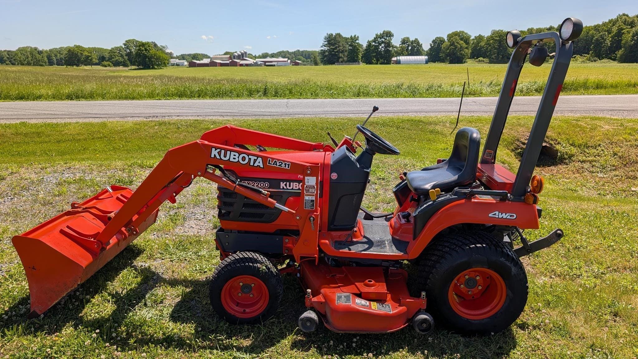 2006 Kubota BX2200D Equipment Image0