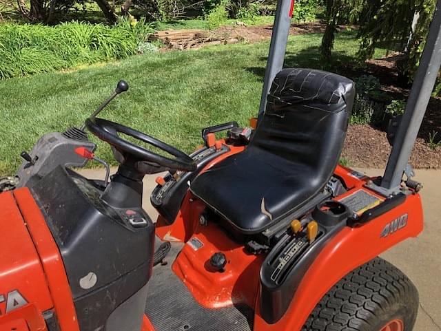 Image of Kubota BX2230D equipment image 2