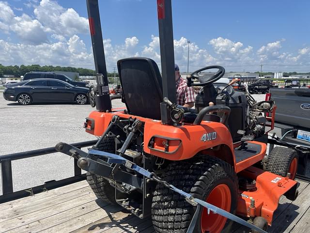 Image of Kubota BX2350 equipment image 4