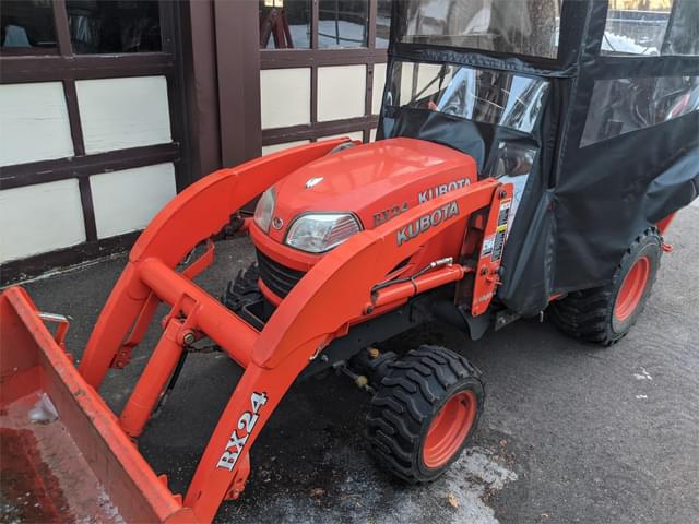 Image of Kubota BX24 equipment image 2