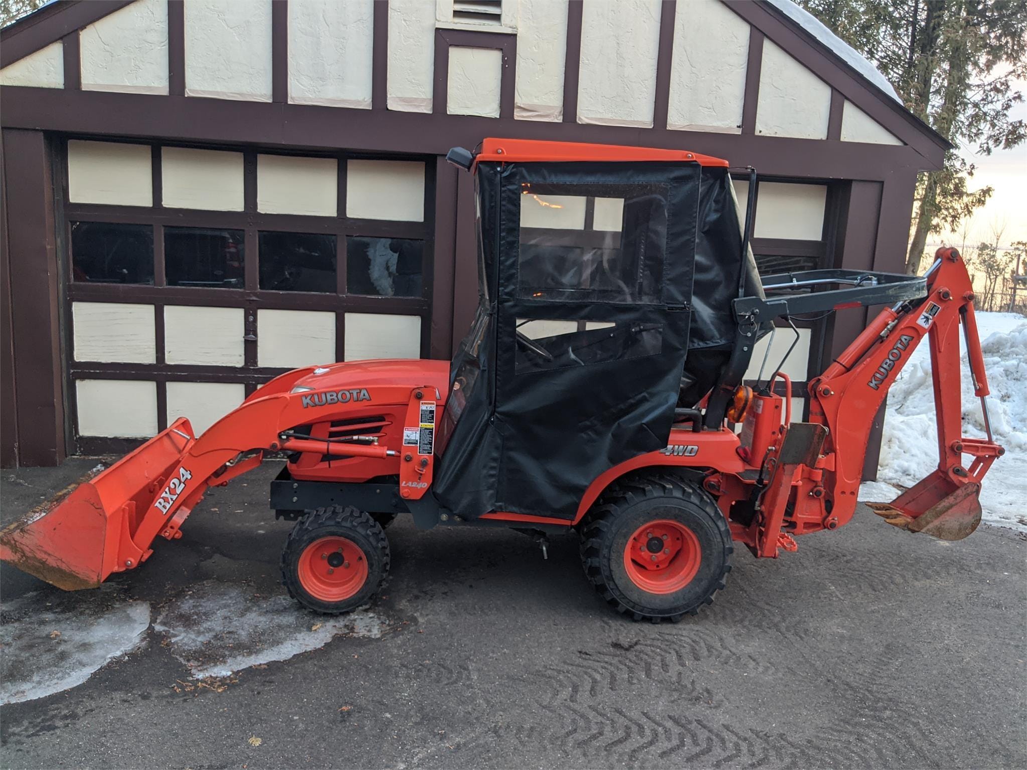 2006 Kubota BX24 Equipment Image0