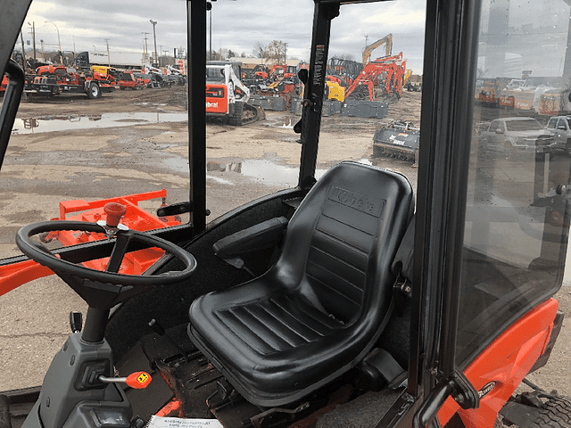 Image of Kubota F3060 equipment image 2