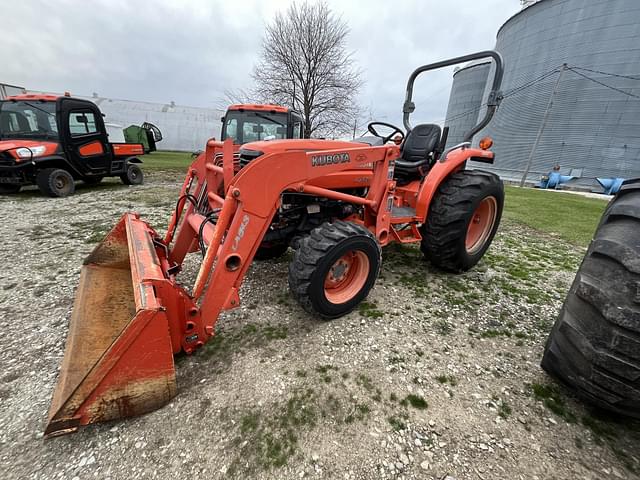 Image of Kubota L3130 equipment image 1