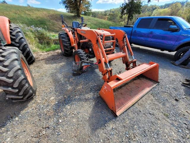 Image of Kubota L5030HST equipment image 1