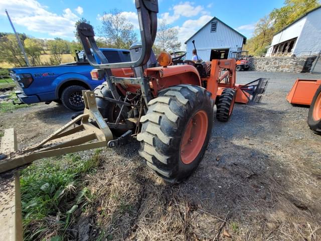 Image of Kubota L5030HST equipment image 2