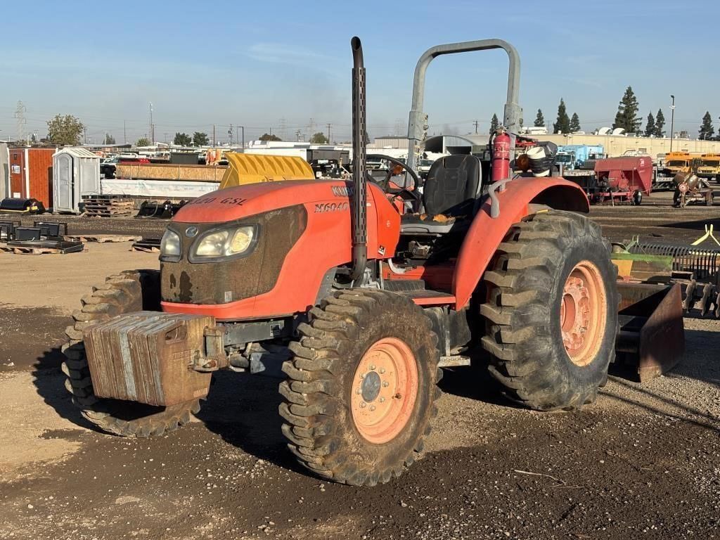 2006 Kubota M6040 Equipment Image0