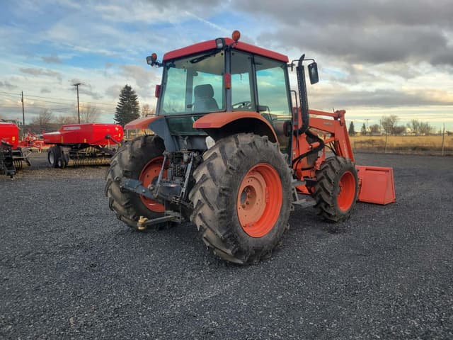 Image of Kubota M95S equipment image 2