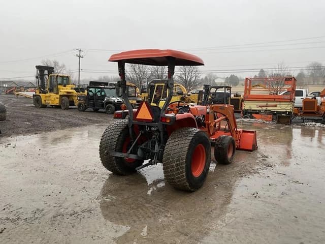 Image of Kubota MX4700 equipment image 3
