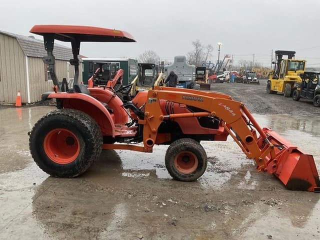 Image of Kubota MX4700 equipment image 4