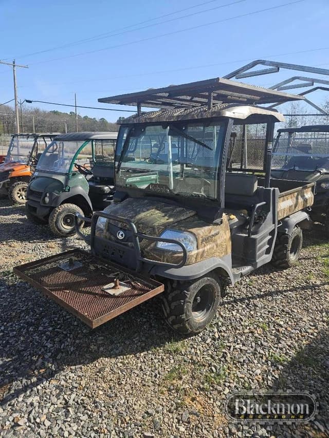 Image of Kubota RTV900 equipment image 4