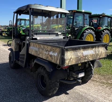 Image of Kubota RTV900 equipment image 2