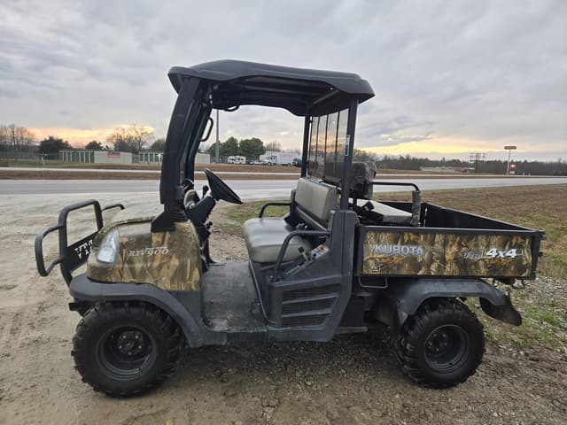Image of Kubota RTV900 equipment image 2