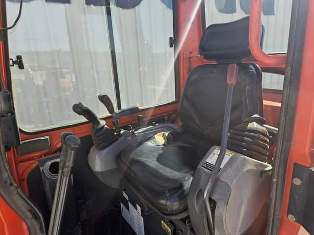 Image of Kubota U35SS equipment image 2