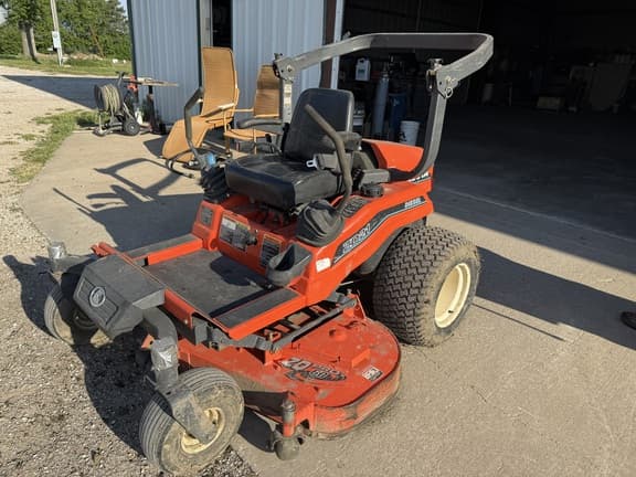 Image of Kubota ZD21 equipment image 2