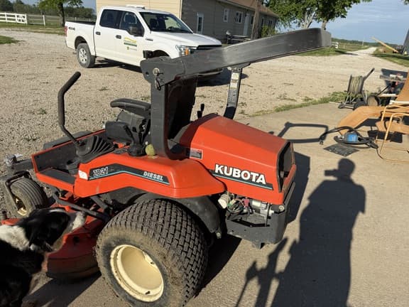 Image of Kubota ZD21 equipment image 3