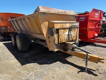 Main image Kuhn Knight 8124