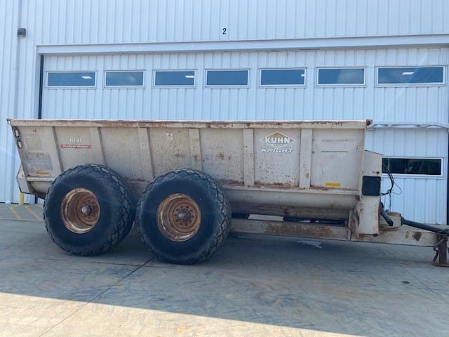 Main image Kuhn Knight 8141