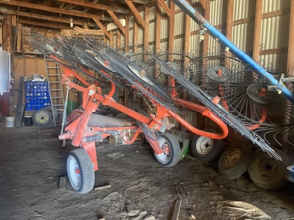 2006 Kuhn SR110 Equipment Image0