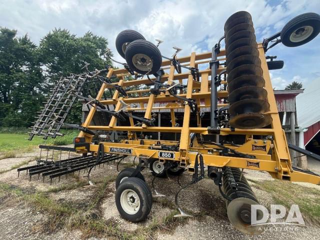 Image of Landoll 850 equipment image 4