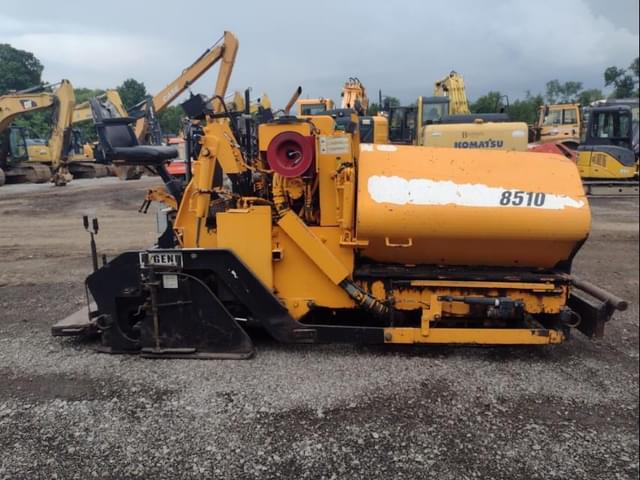 Image of LeeBoy 8510 equipment image 2