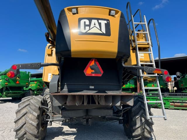 Image of Lexion 570R equipment image 3