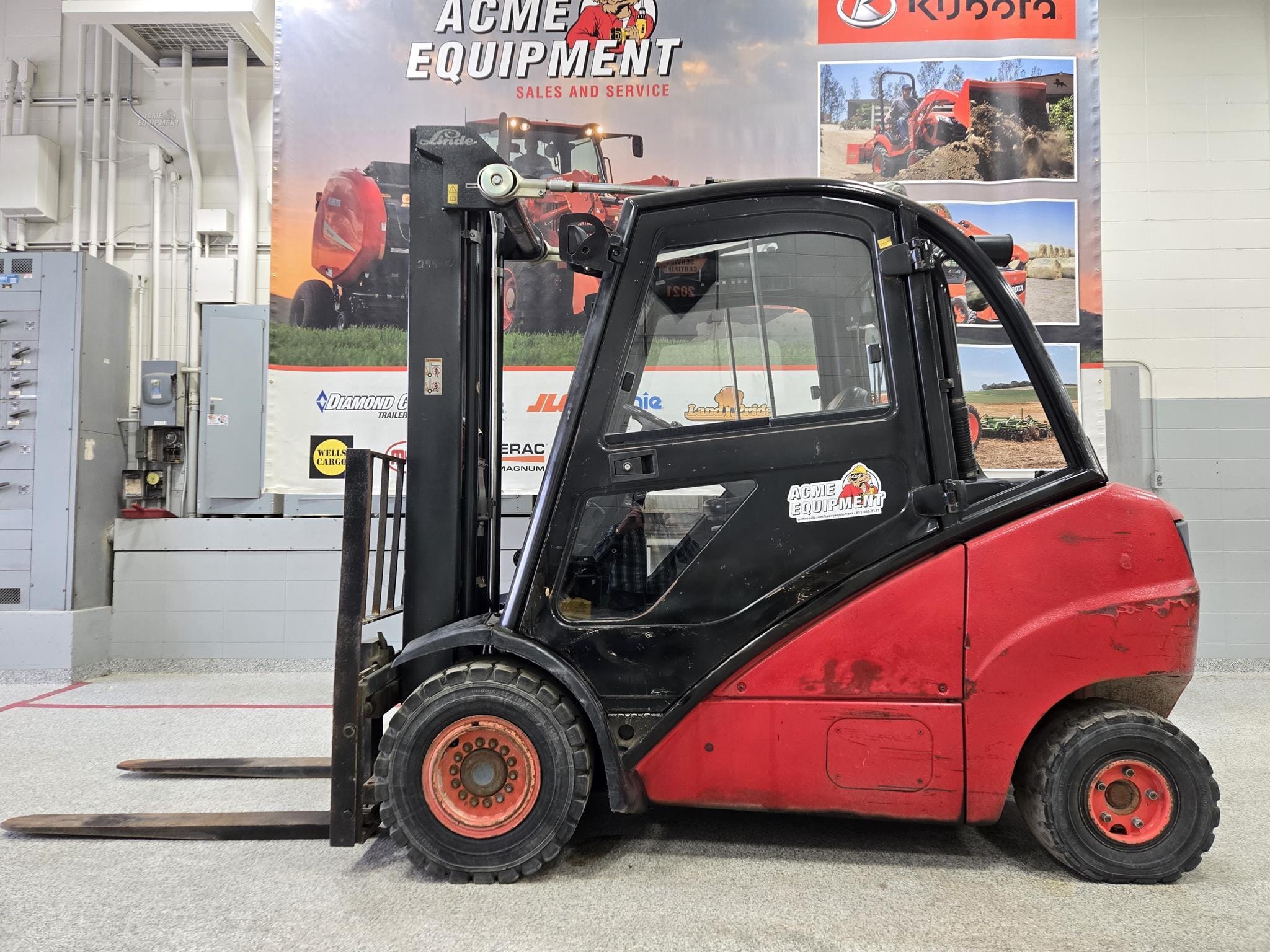 2006 Linde H30D Equipment Image0