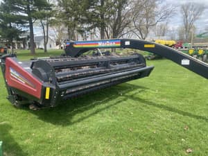 2006 MacDon 5020 Image