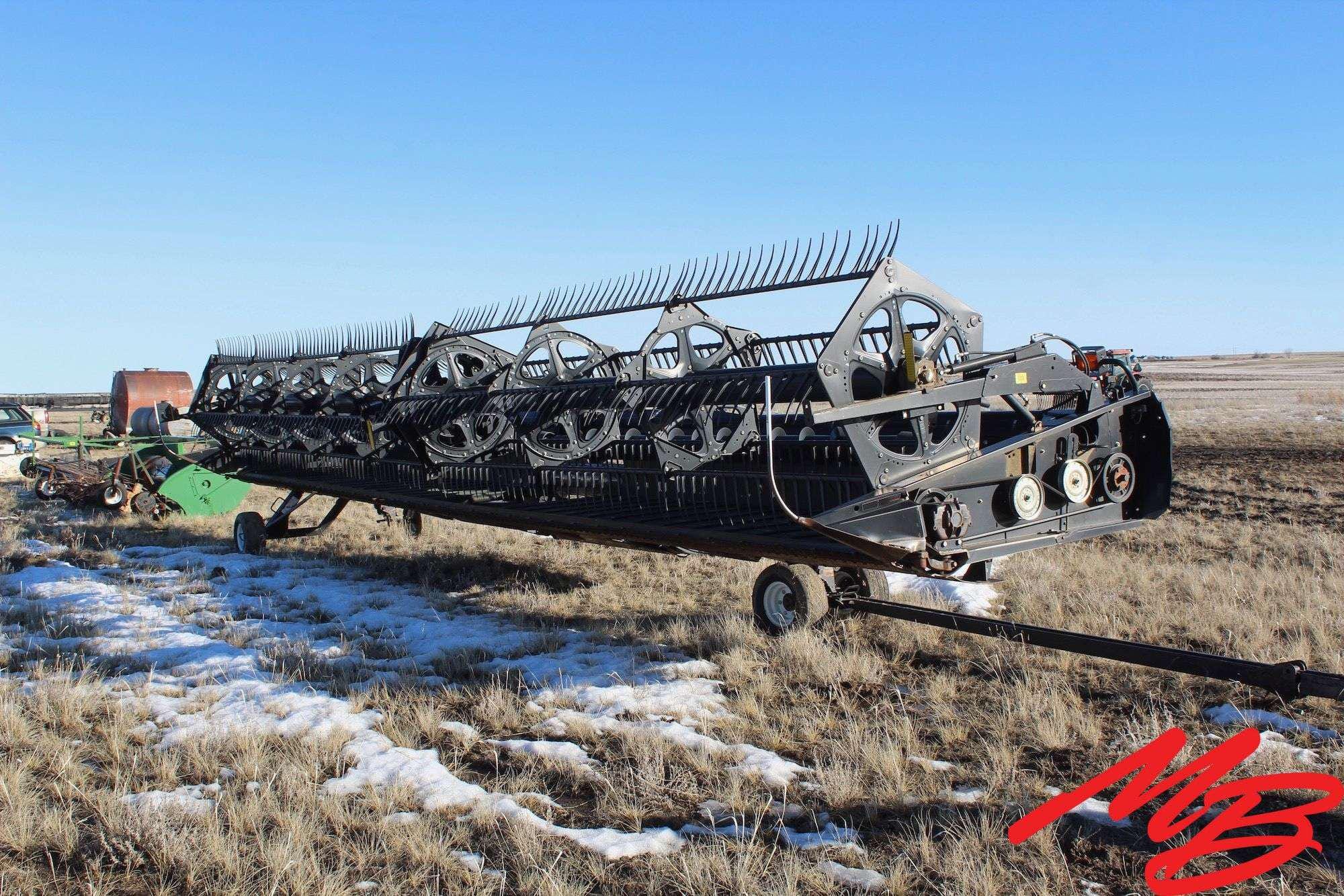 Main image MacDon 973