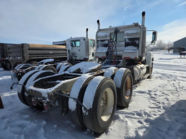 Image of Mack CH600 equipment image 2