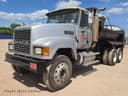 2006 Mack CHN613 Image