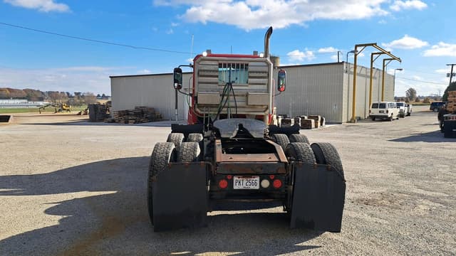 Image of Mack CHN613 equipment image 3