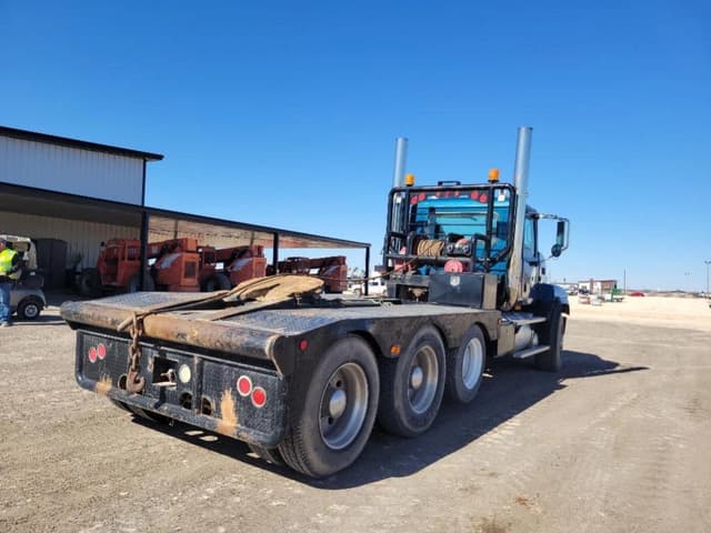 Image of Mack CL733 equipment image 4