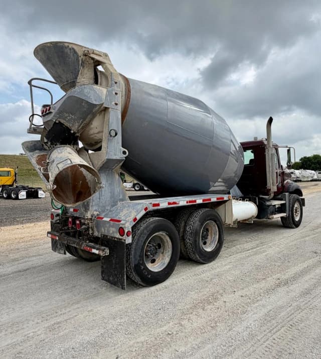 Image of Mack CT713 equipment image 4