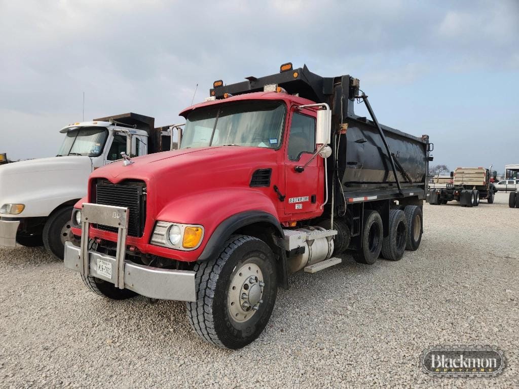 2006 Mack CV713 Equipment Image0