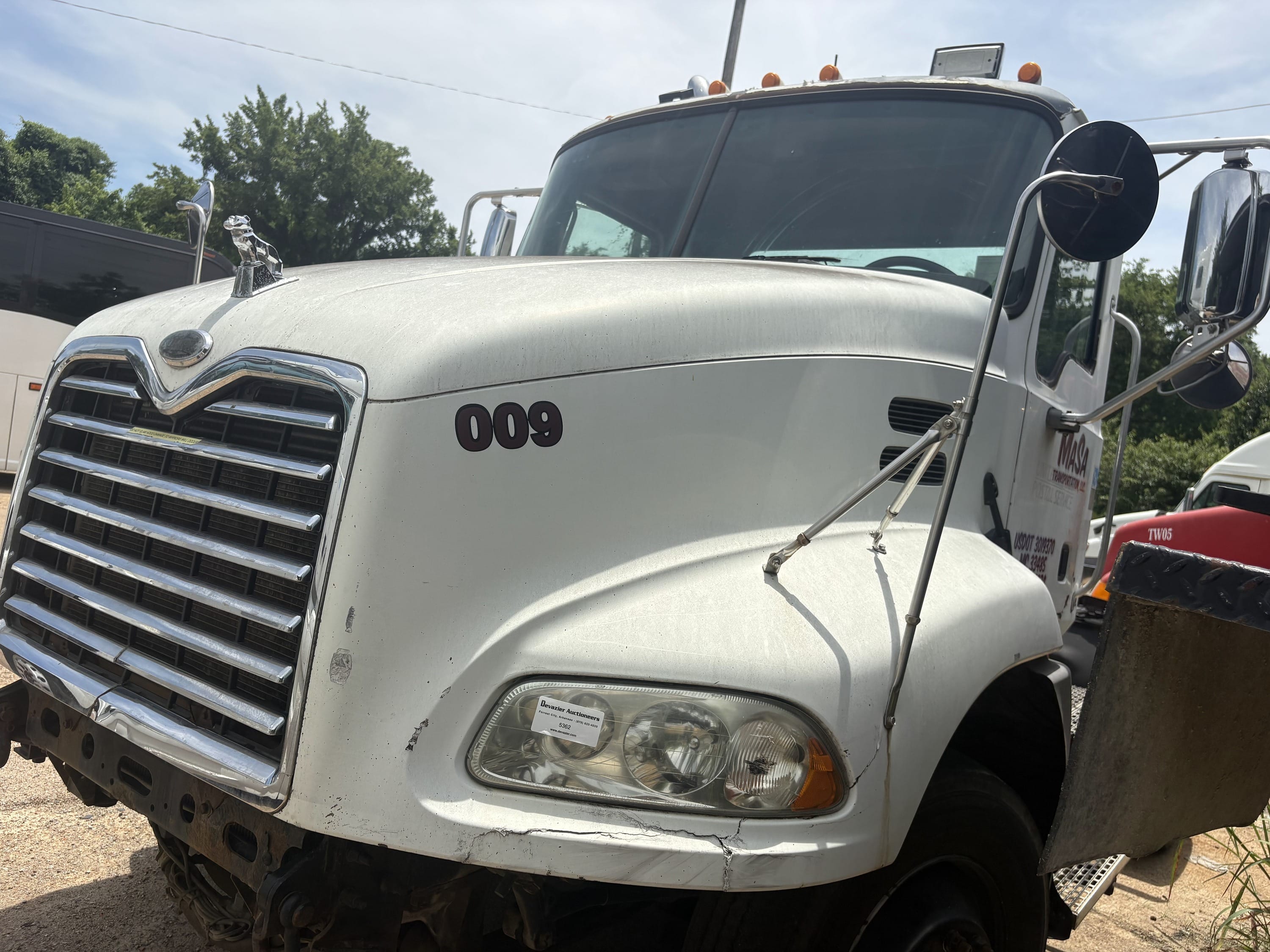 2006 Mack CX613 Equipment Image0