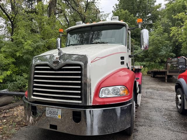 Image of Mack CXN613 equipment image 1