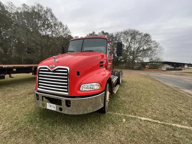 Image of Mack CXN613 equipment image 4