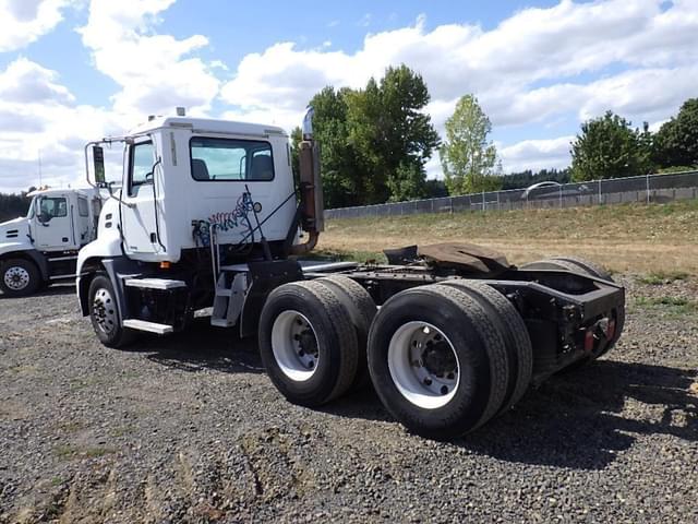 Image of Mack CXN613 equipment image 4